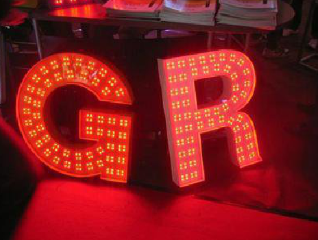 保山LED发光字常见的安装误区。